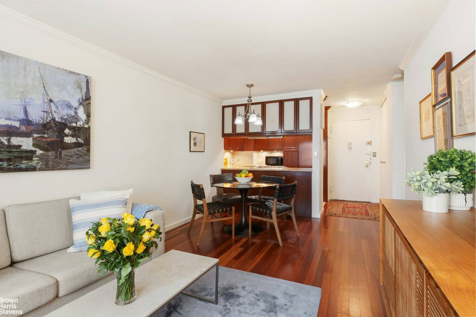 Manhattan, NY 10010,301 E 22ND Street #7S