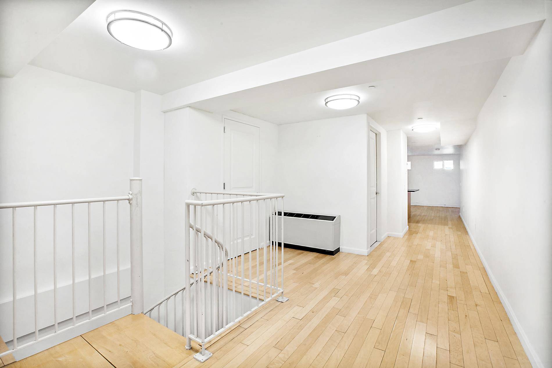 Manhattan, NY 10004,20 West Street #11-F