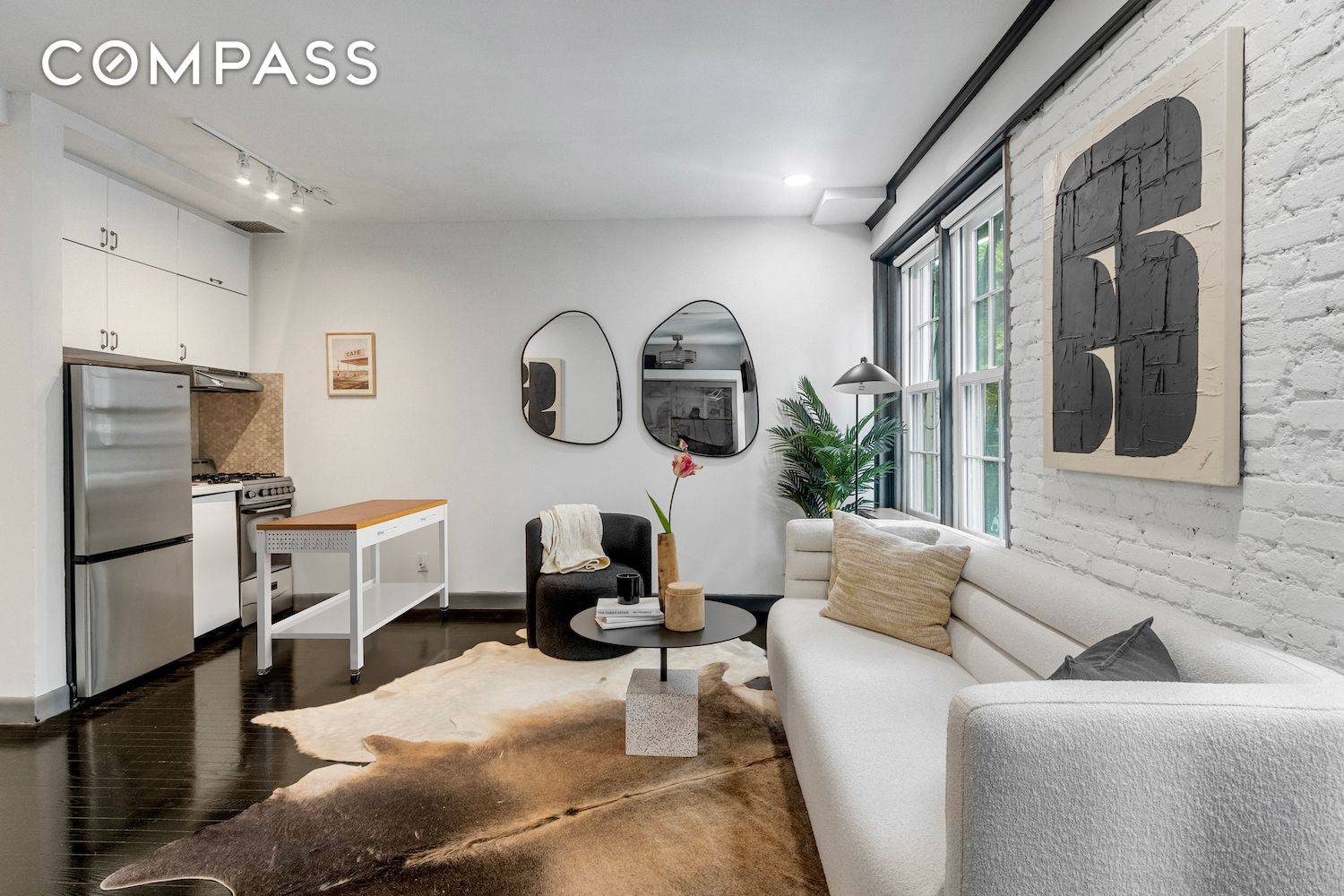 Manhattan, NY 10012,57 Thompson Street #2B