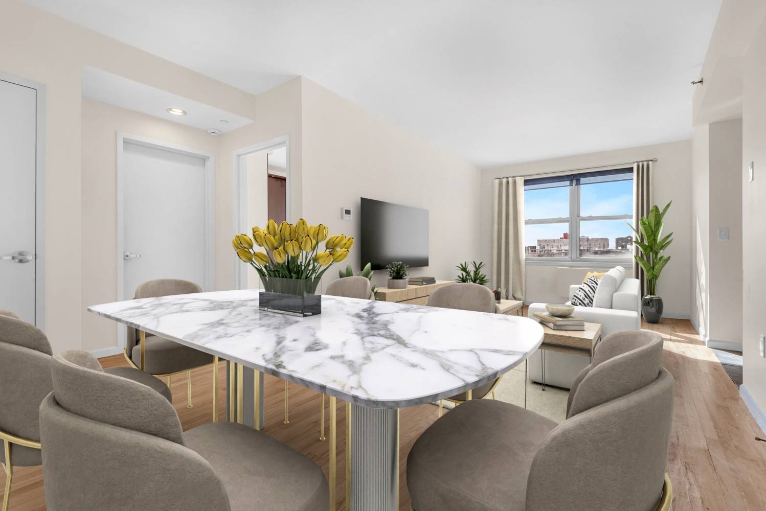 Queens, NY 11104,41-02 QUEENS Boulevard #5E