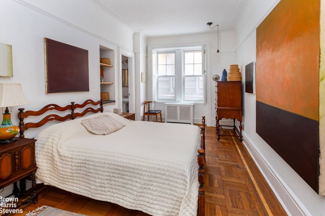 Manhattan, NY 10019,200 W 54TH Street #2H