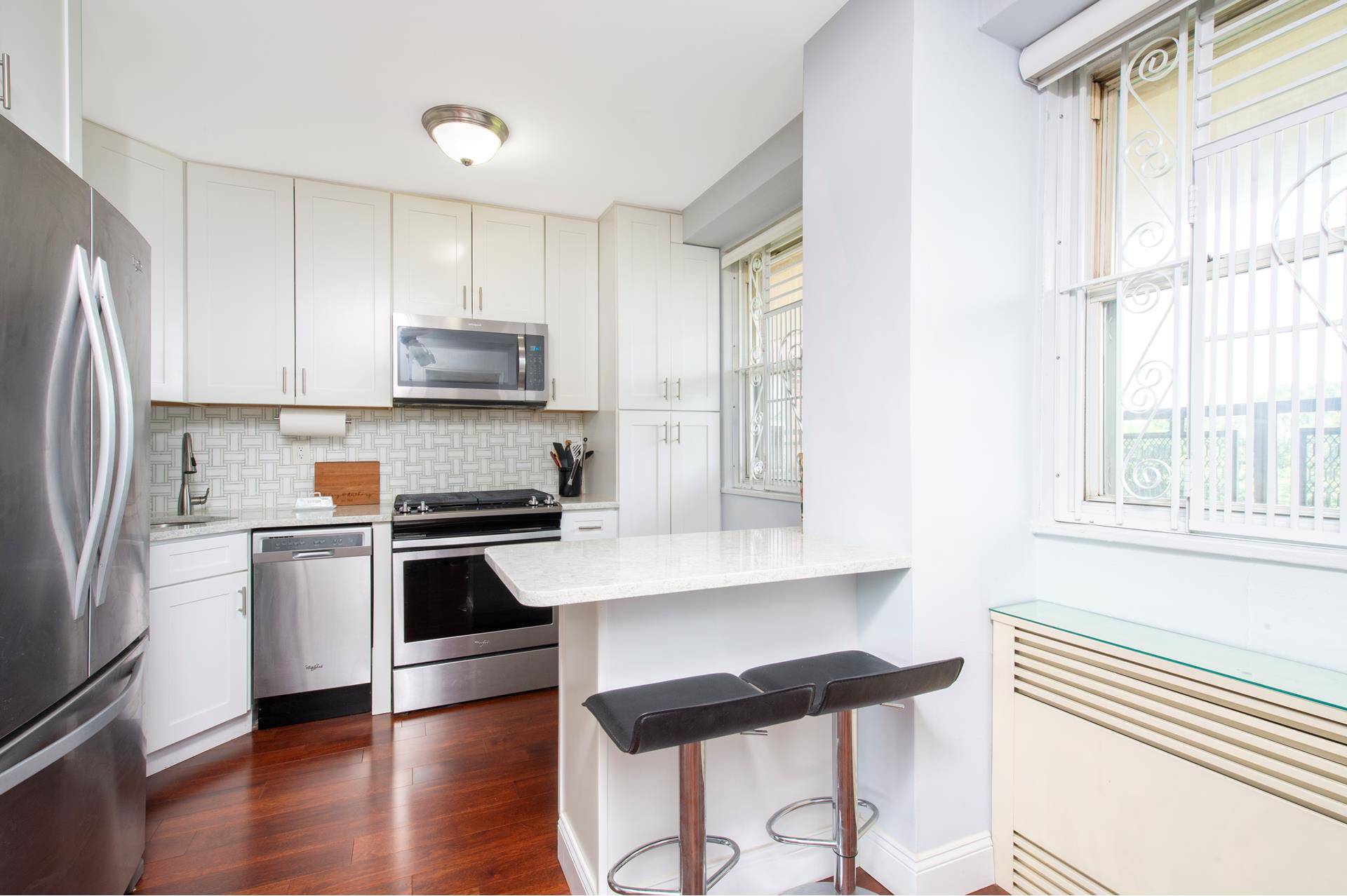 Bronx, NY 10471,5900 ARLINGTON Avenue #2S