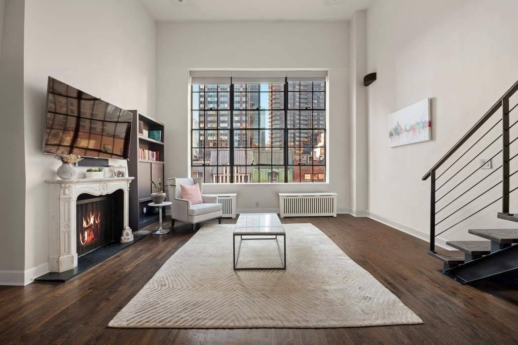 Manhattan, NY 10022,353 E 50th Street #PH6