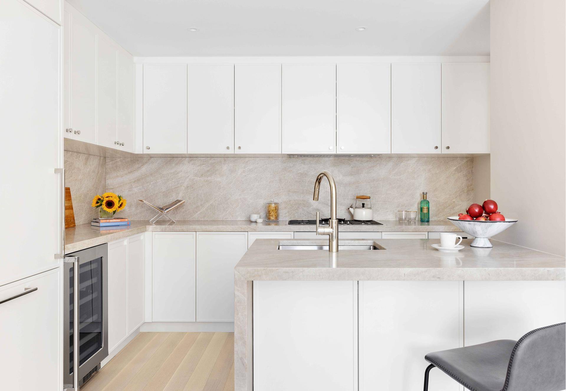Manhattan, NY 10023,212 W 72ND Street #7J