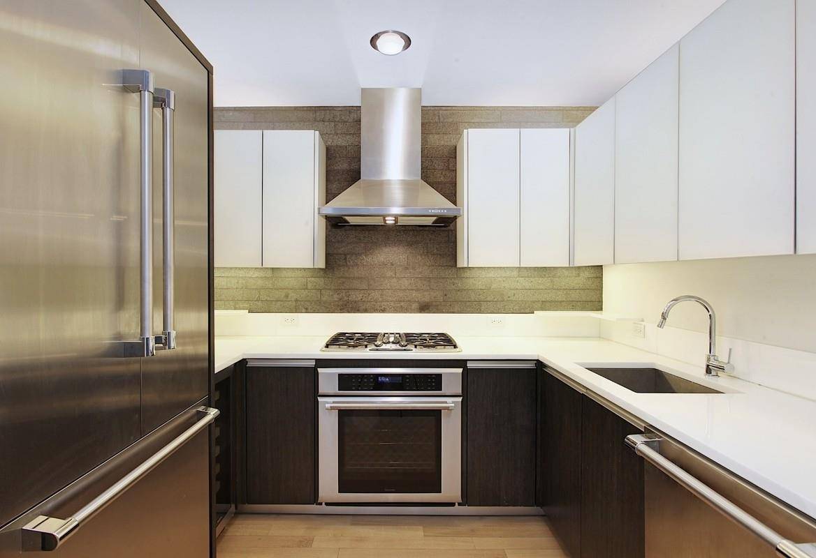 Manhattan, NY 10036,247 W 46th Street #1105
