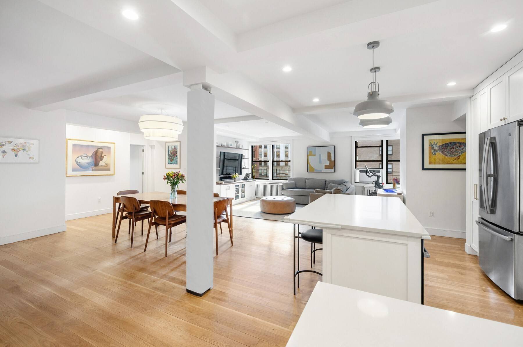 Manhattan, NY 10003,60 E 9th Street #607