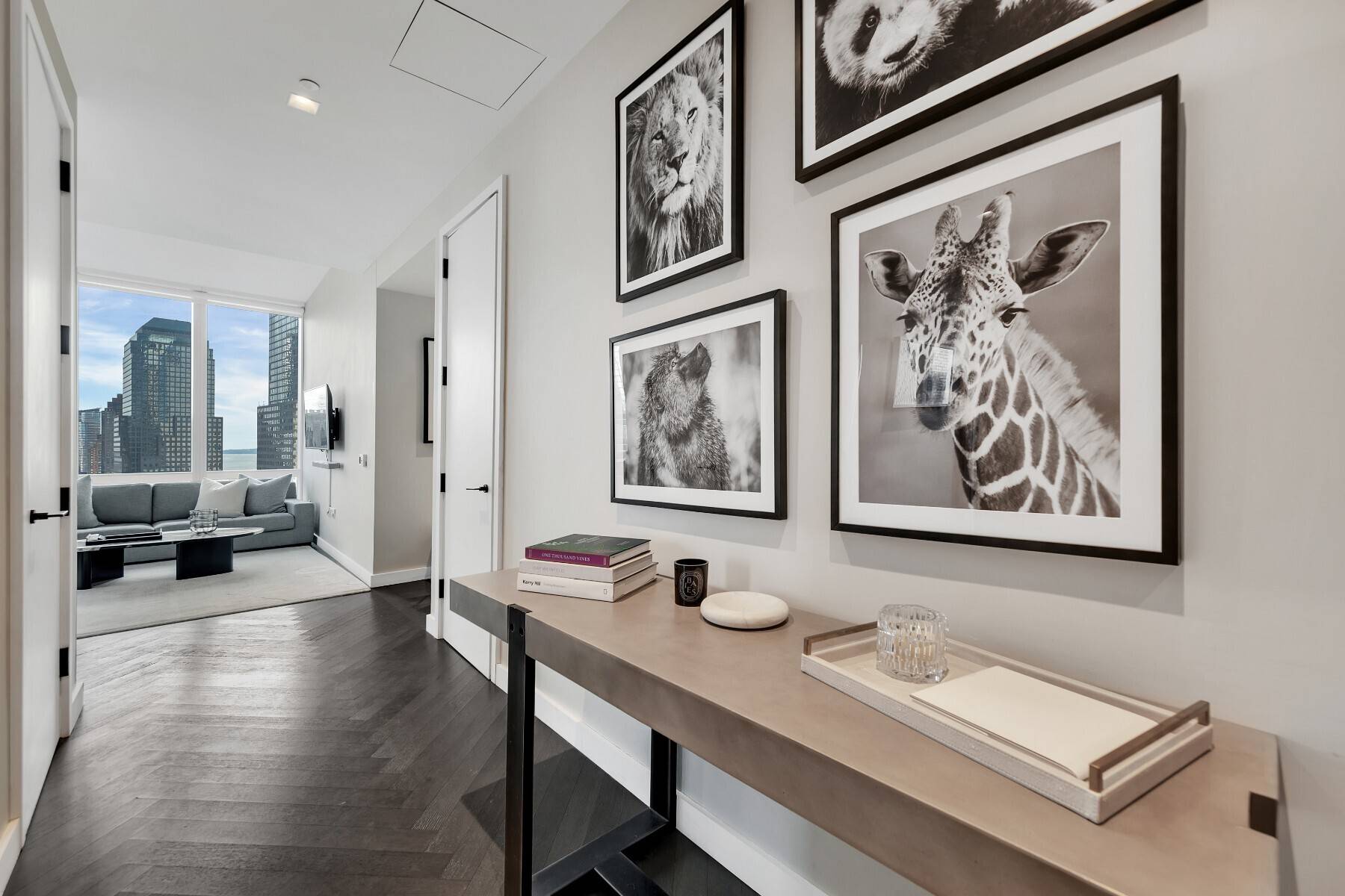 Manhattan, NY 10007,111 Murray Street #24B