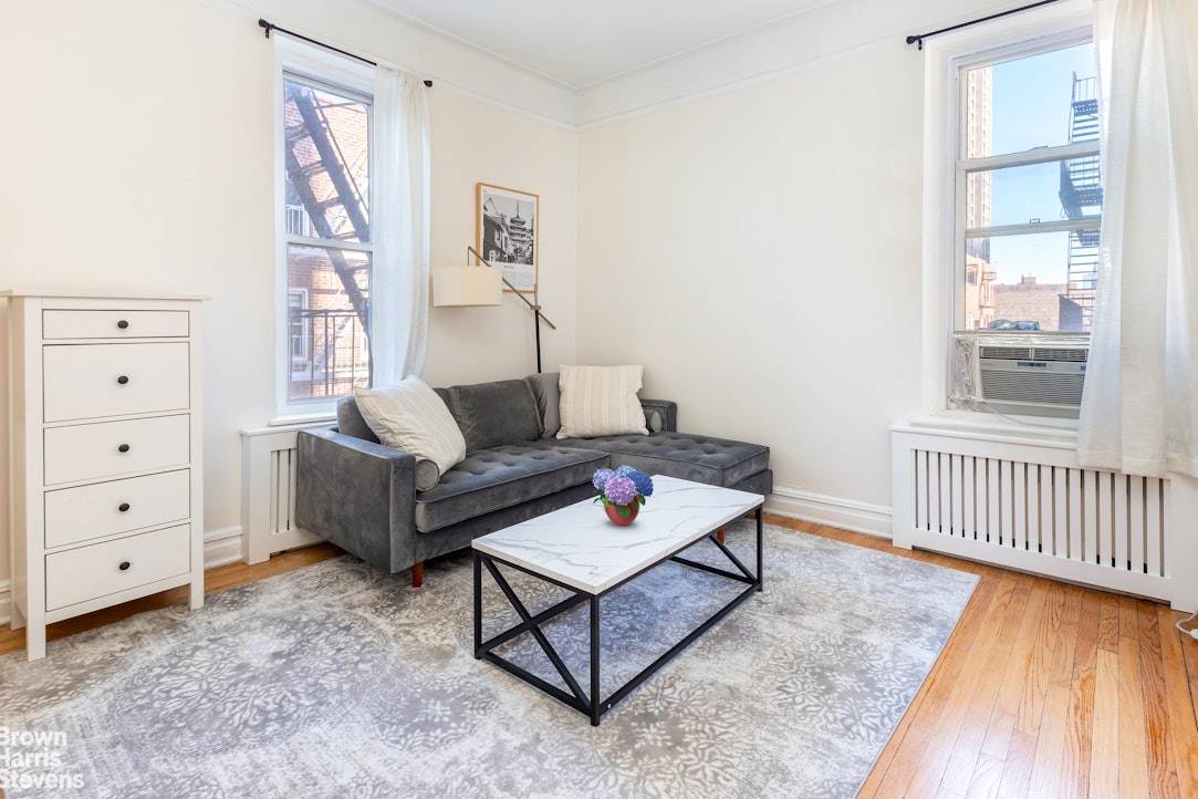 Brooklyn, NY 11201,55 PINEAPPLE Street #4G