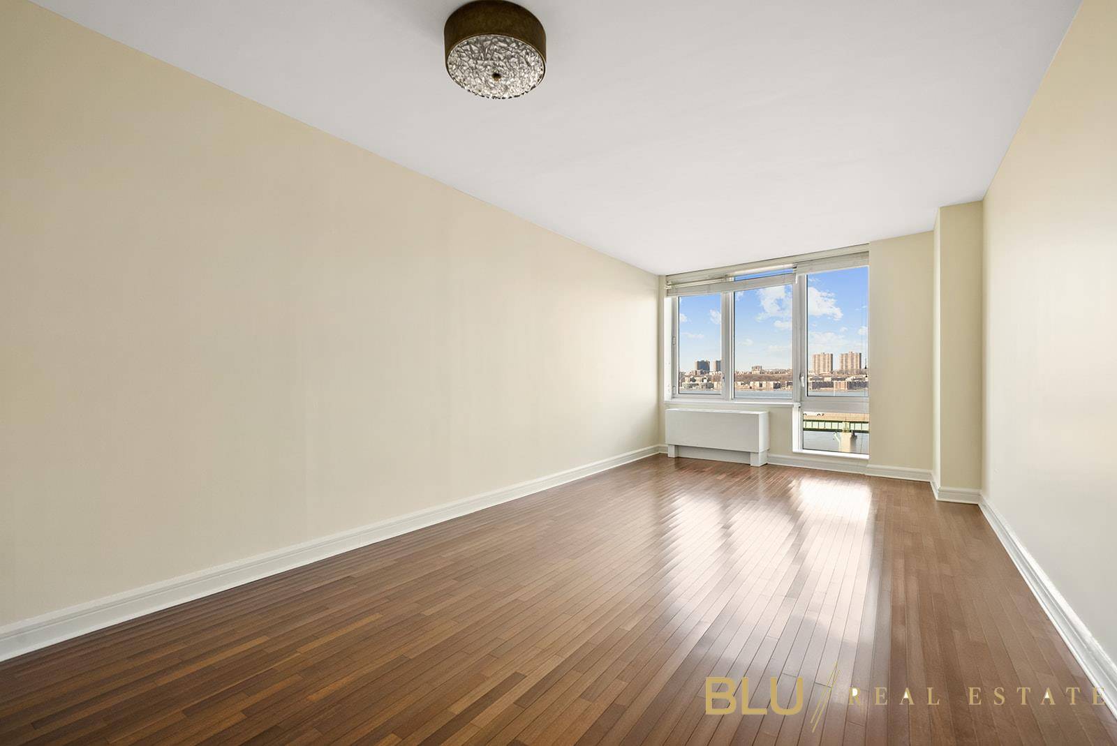 Manhattan, NY 10069,120 Riverside Boulevard #6-H
