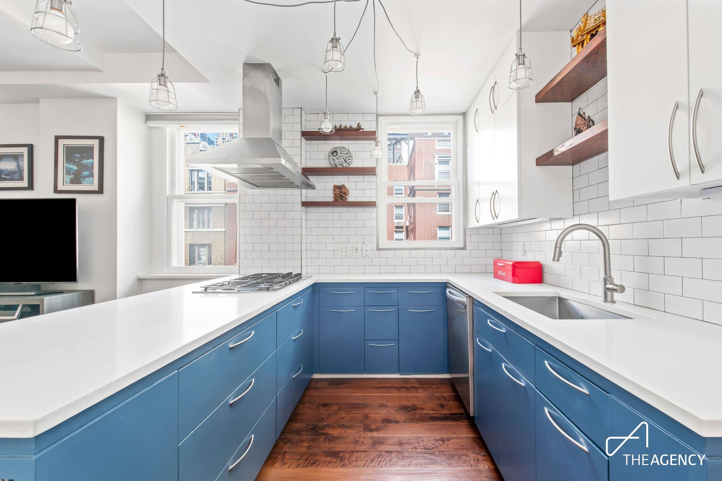 Manhattan, NY 10019,340 W 55TH Street #6D