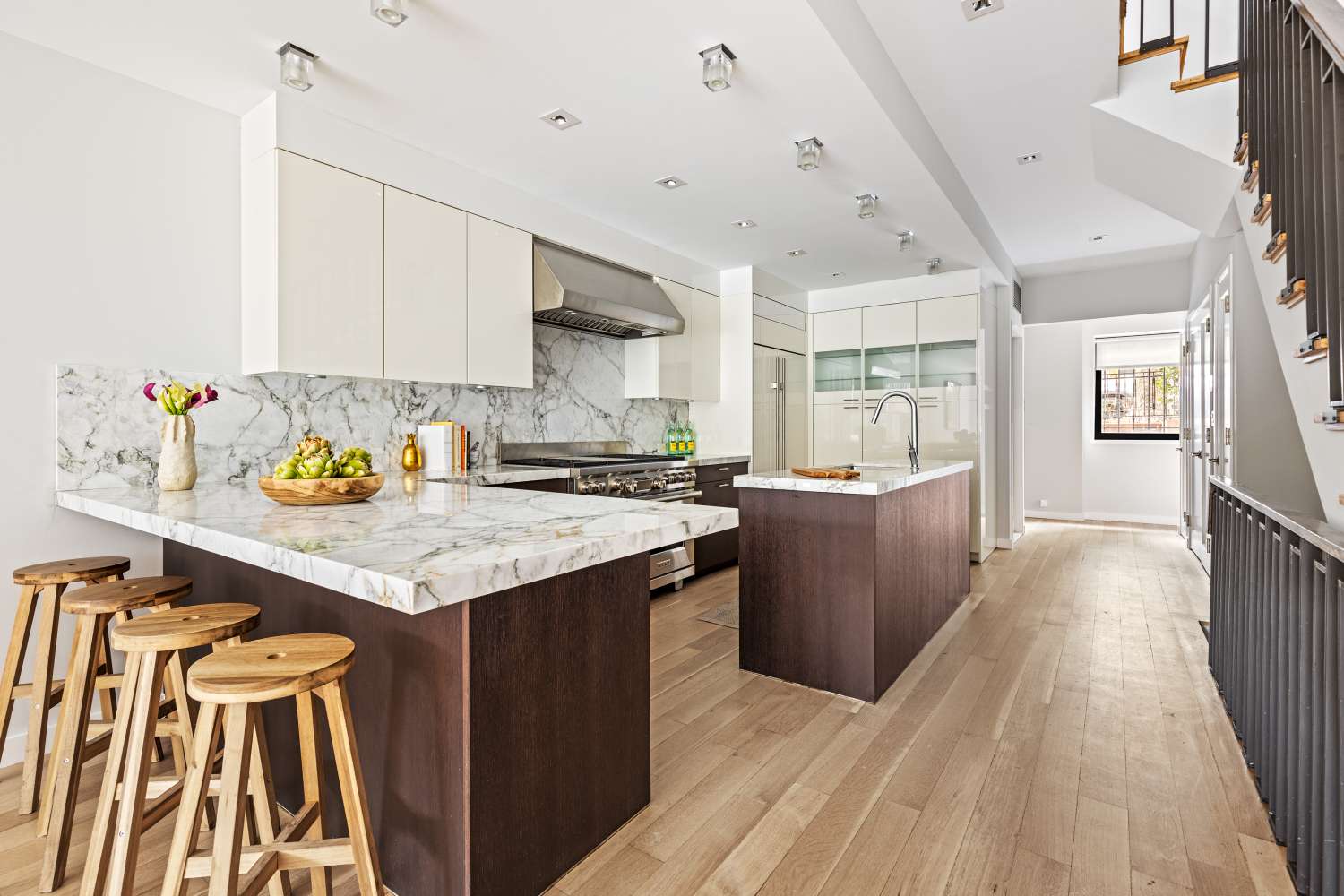 Brooklyn, NY 11201,357 HENRY Street
