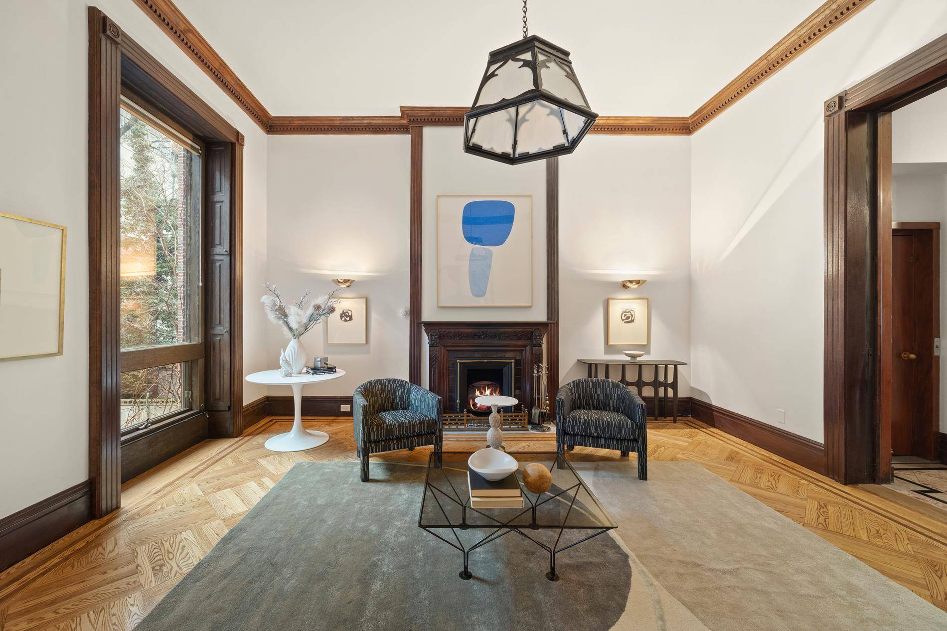 Manhattan, NY 10023,51 W 73rd Street