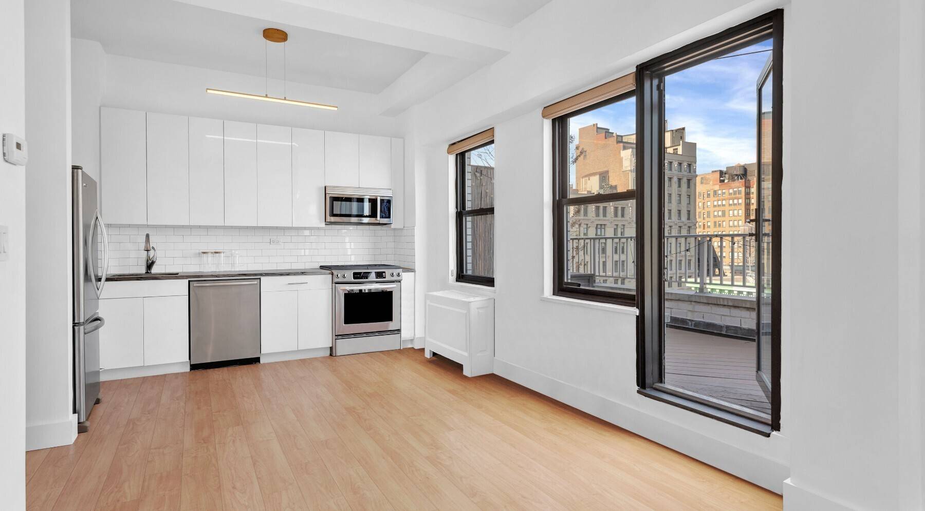 Manhattan, NY 10003,7 E 14th Street #PH-D