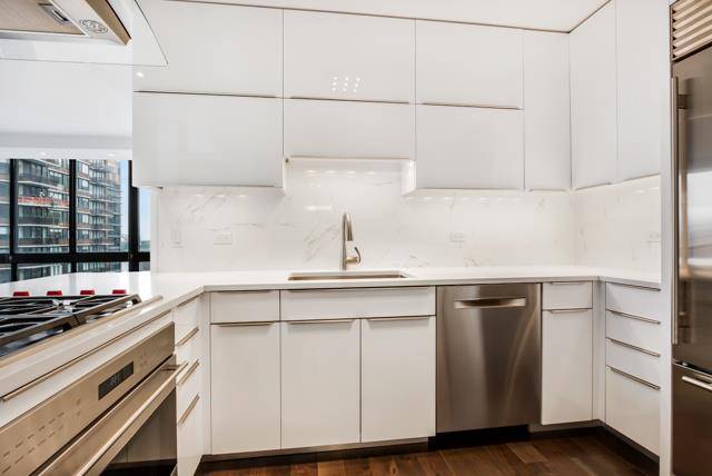 Manhattan, NY 10128,245 E 93RD Street #15H