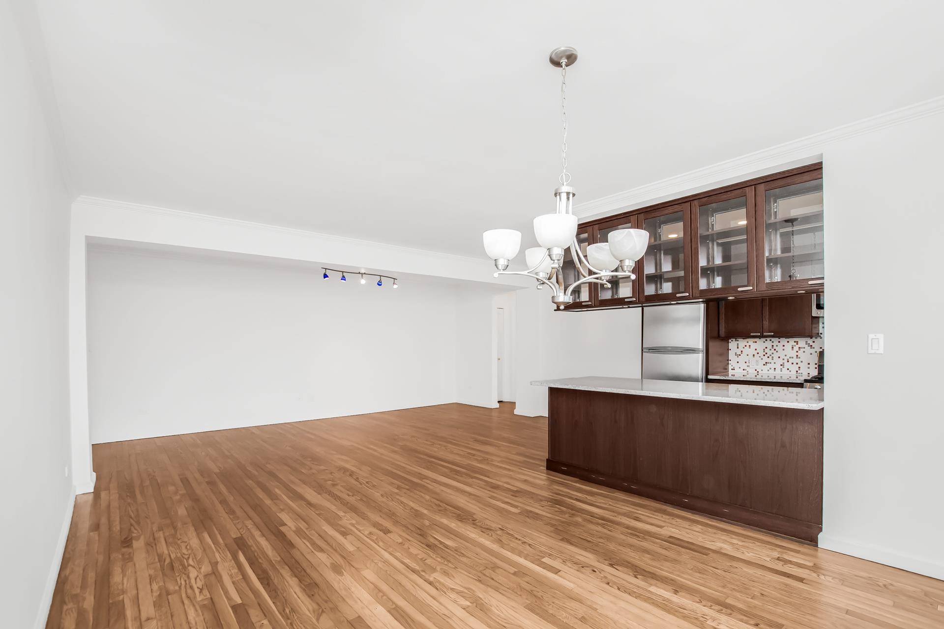 Bronx, NY 10463,629 KAPPOCK Street #4LM