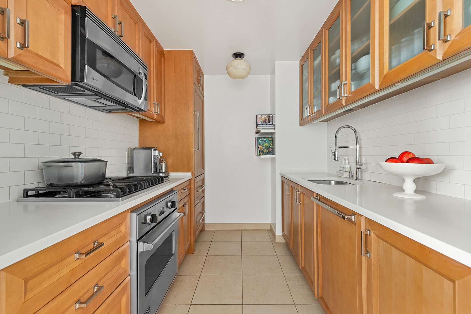 Manhattan, NY 10028,205 E 85TH Street #8L