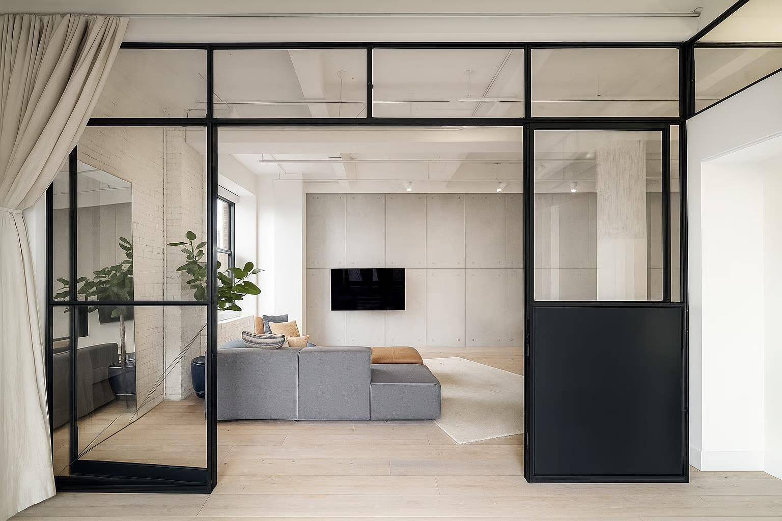 Manhattan, NY 10012,250 MERCER Street #B1302