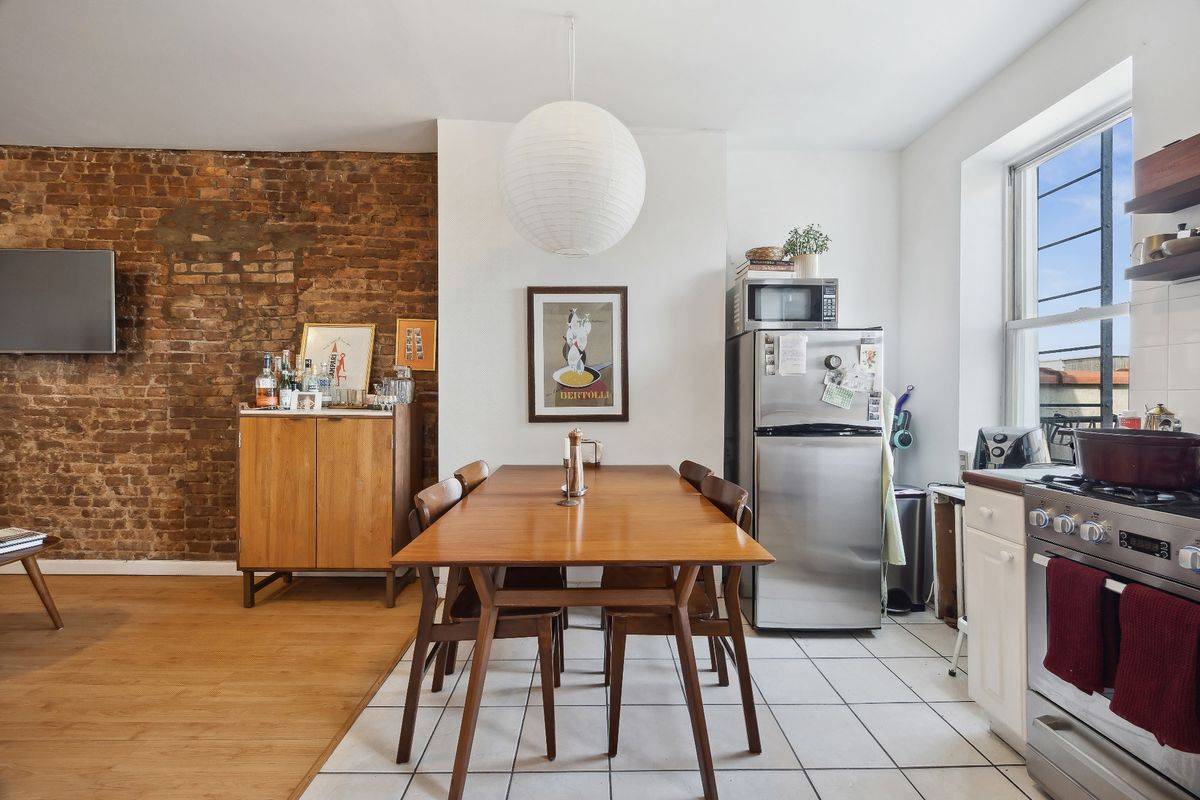 Brooklyn, NY 11222,288 Mc Guinness Boulevard #1,2,3