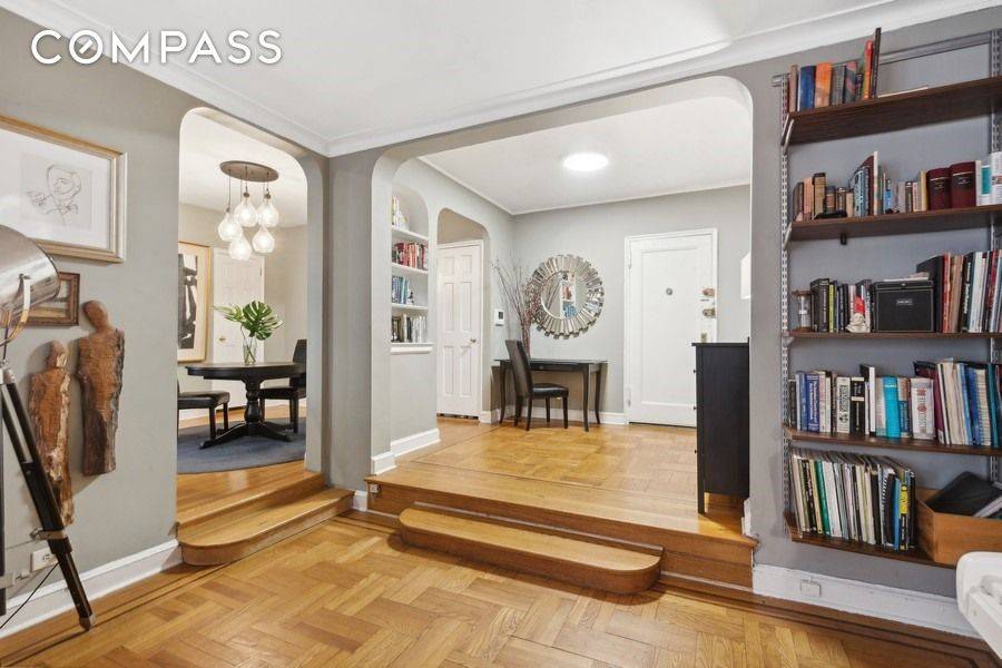 Manhattan, NY 10033,17 Chittenden Avenue #3C
