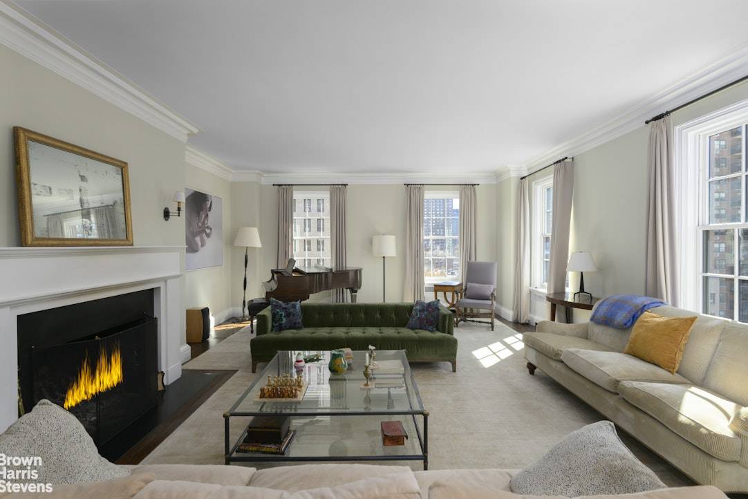 Manhattan, NY 10128,1220 PARK Avenue #7B