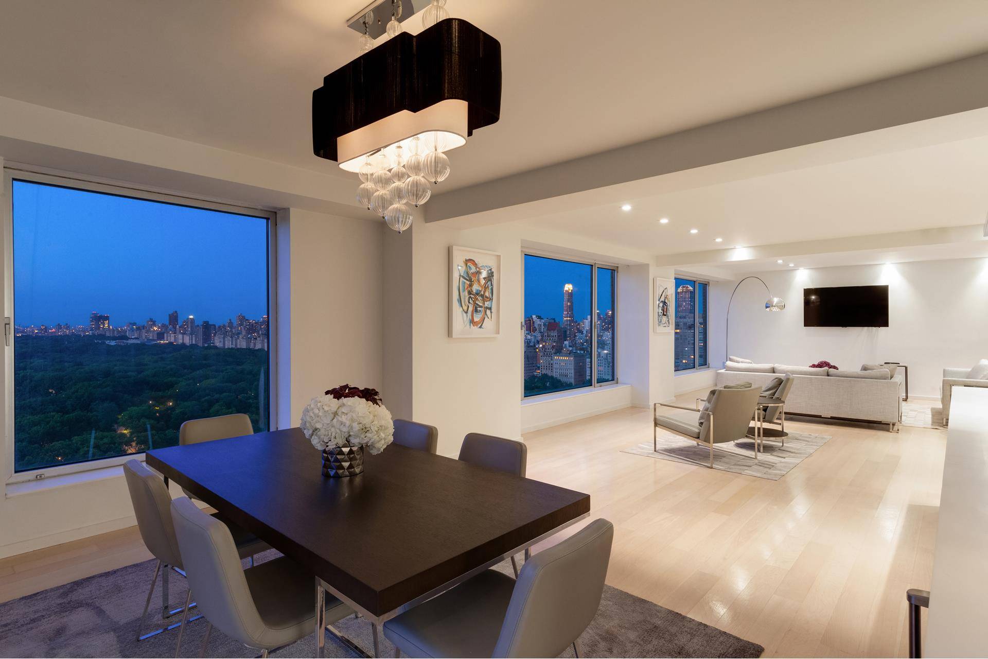Manhattan, NY 10019,160 CENTRAL Park S #2701/2703