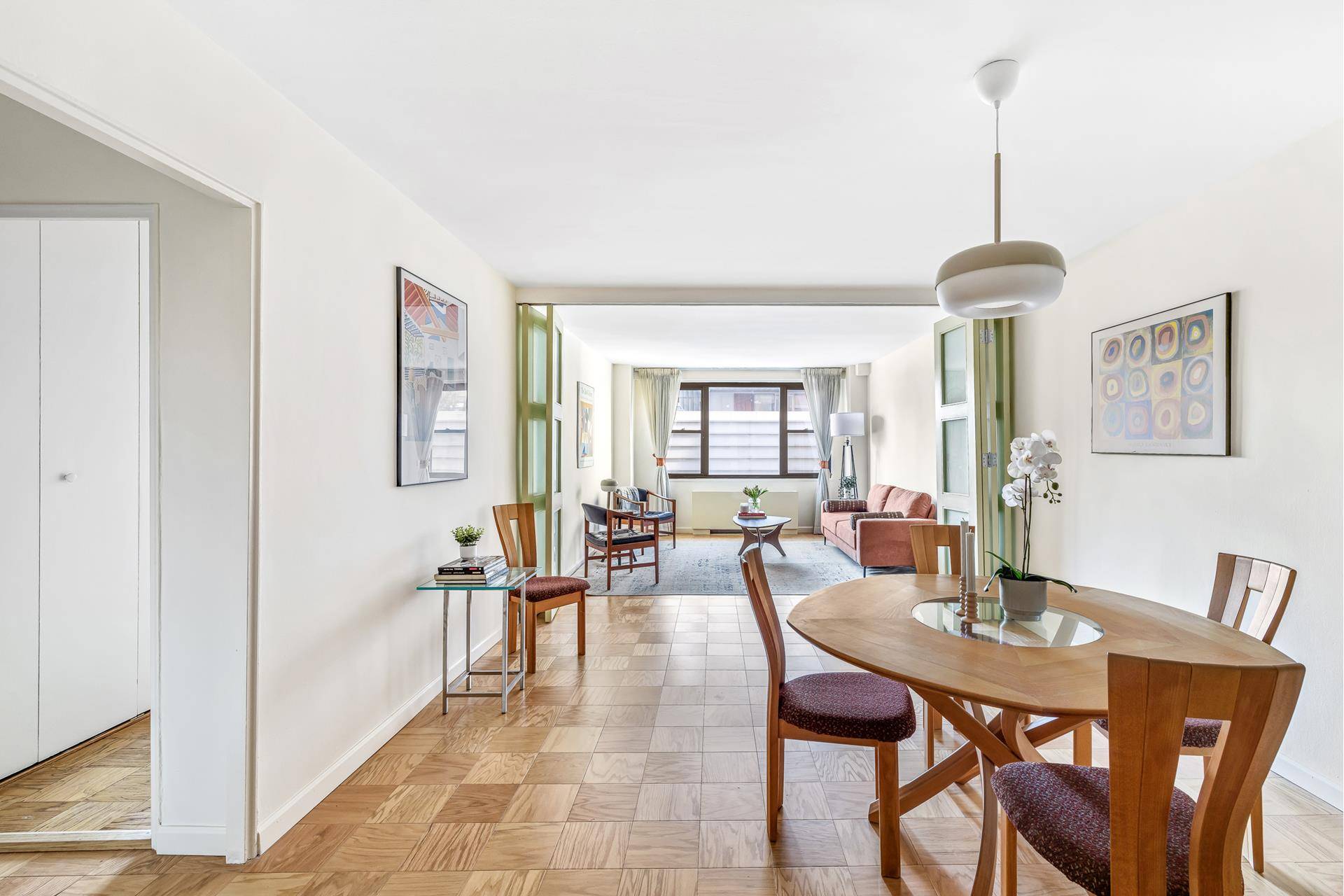 Manhattan, NY 10023,165 W 66TH Street #6G