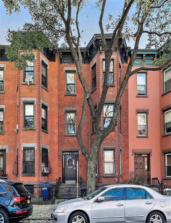 Brooklyn, NY 11215,302 5th Street