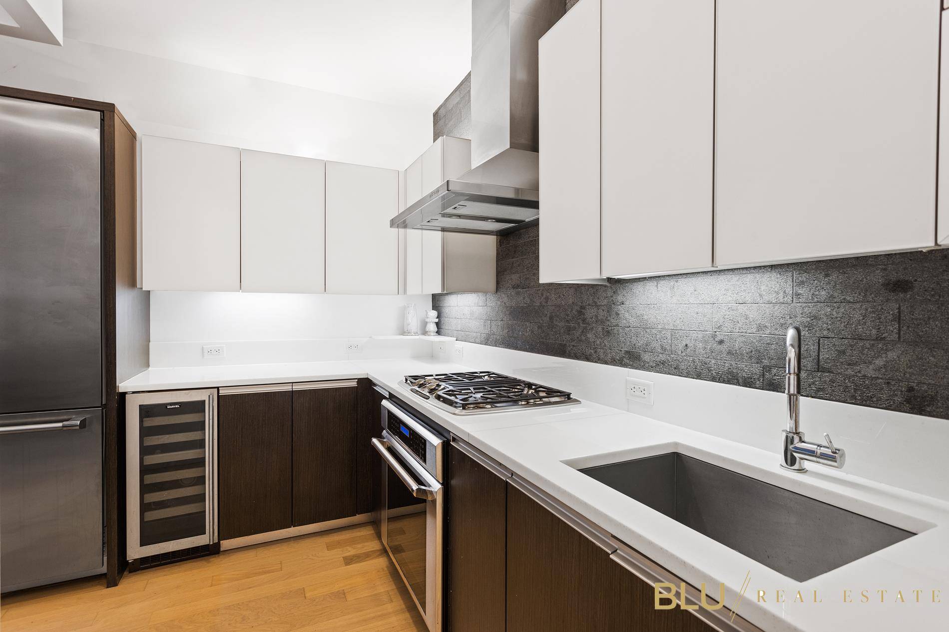 Manhattan, NY 10036,247 W 46th Street #401