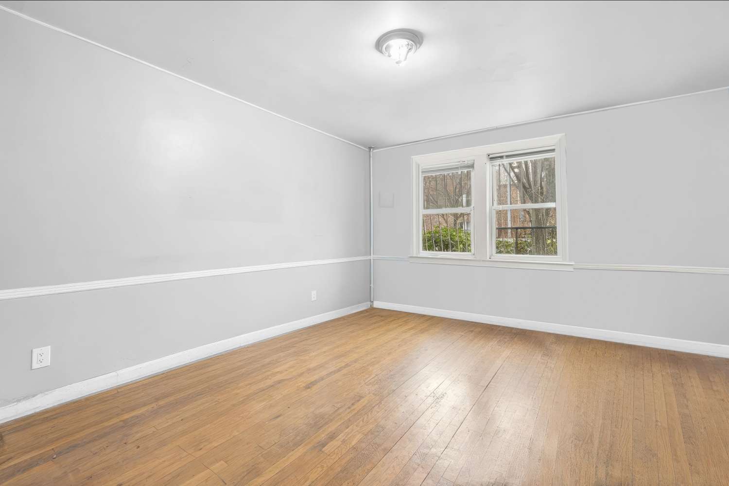 Queens, NY 11104,41-52 47TH Street