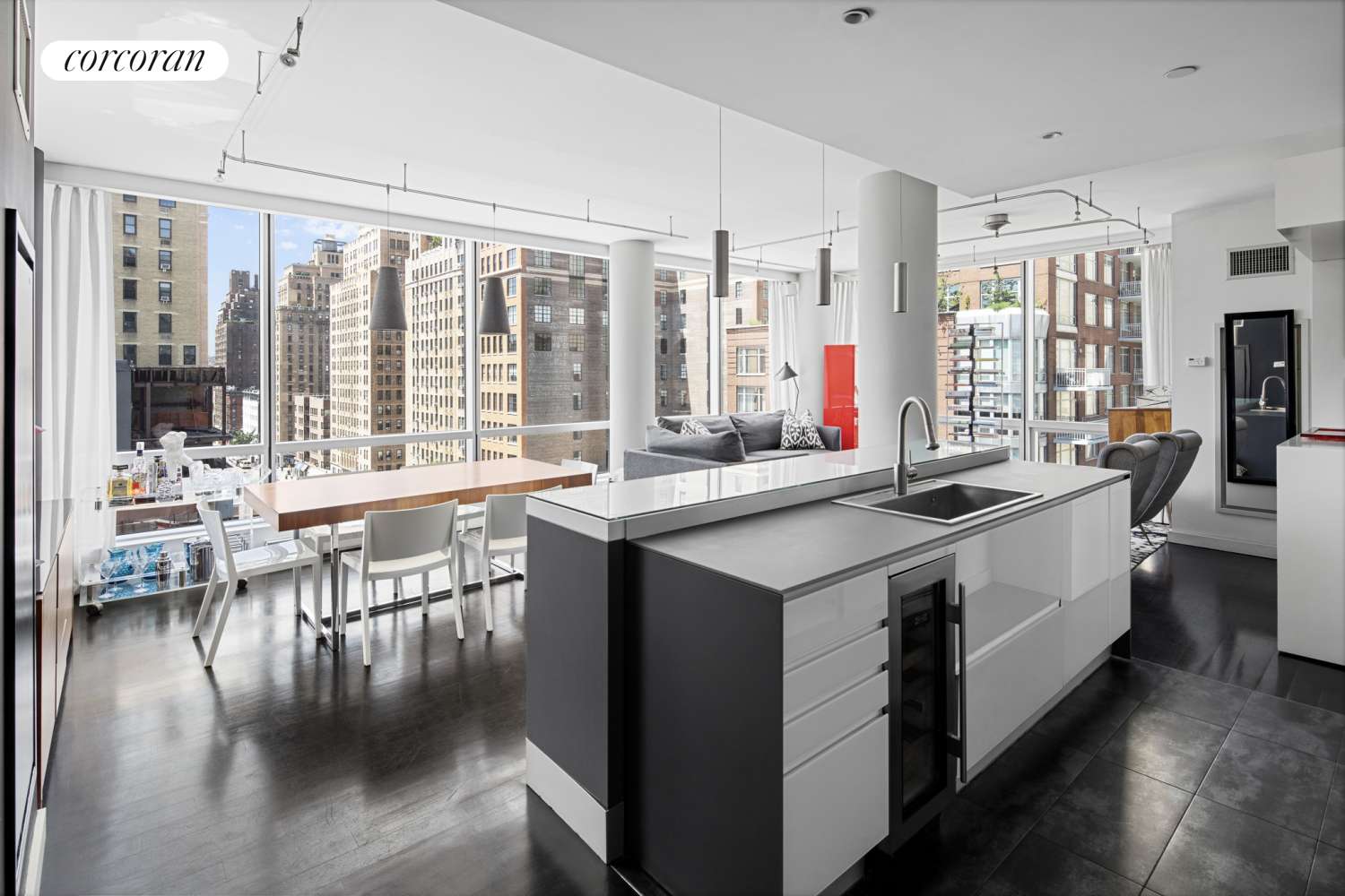Manhattan, NY 10011,166 W 18TH Street #9A