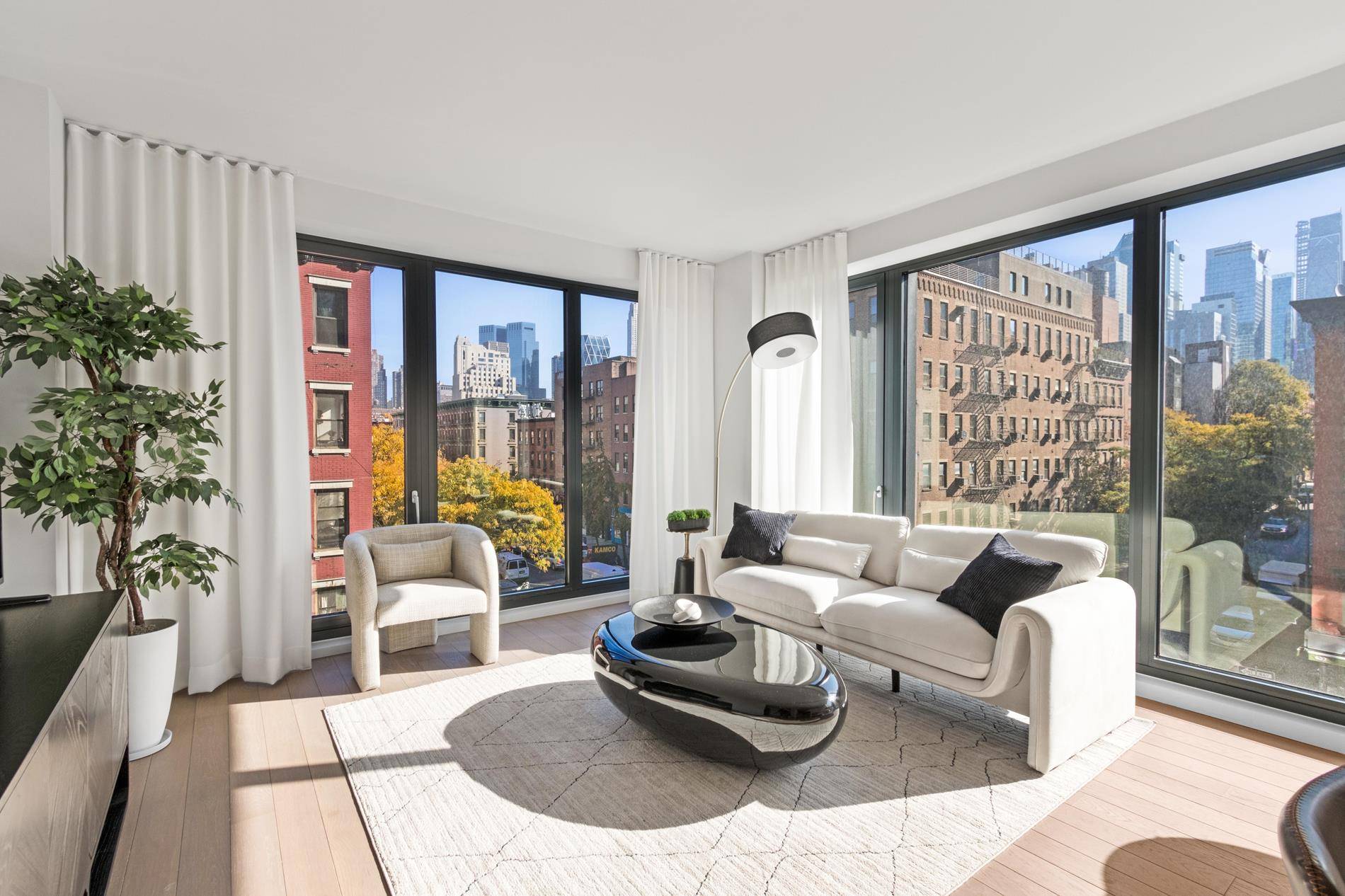 Manhattan, NY 10036,500 W 45th Street #608