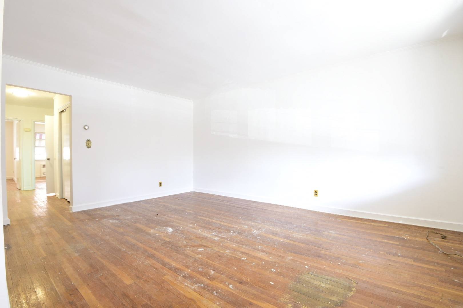 Queens, NY 11377,46-32 59th Street