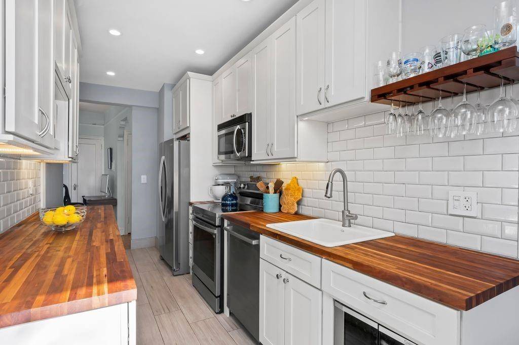 Brooklyn, NY 11209,9701 Shore Road #1O