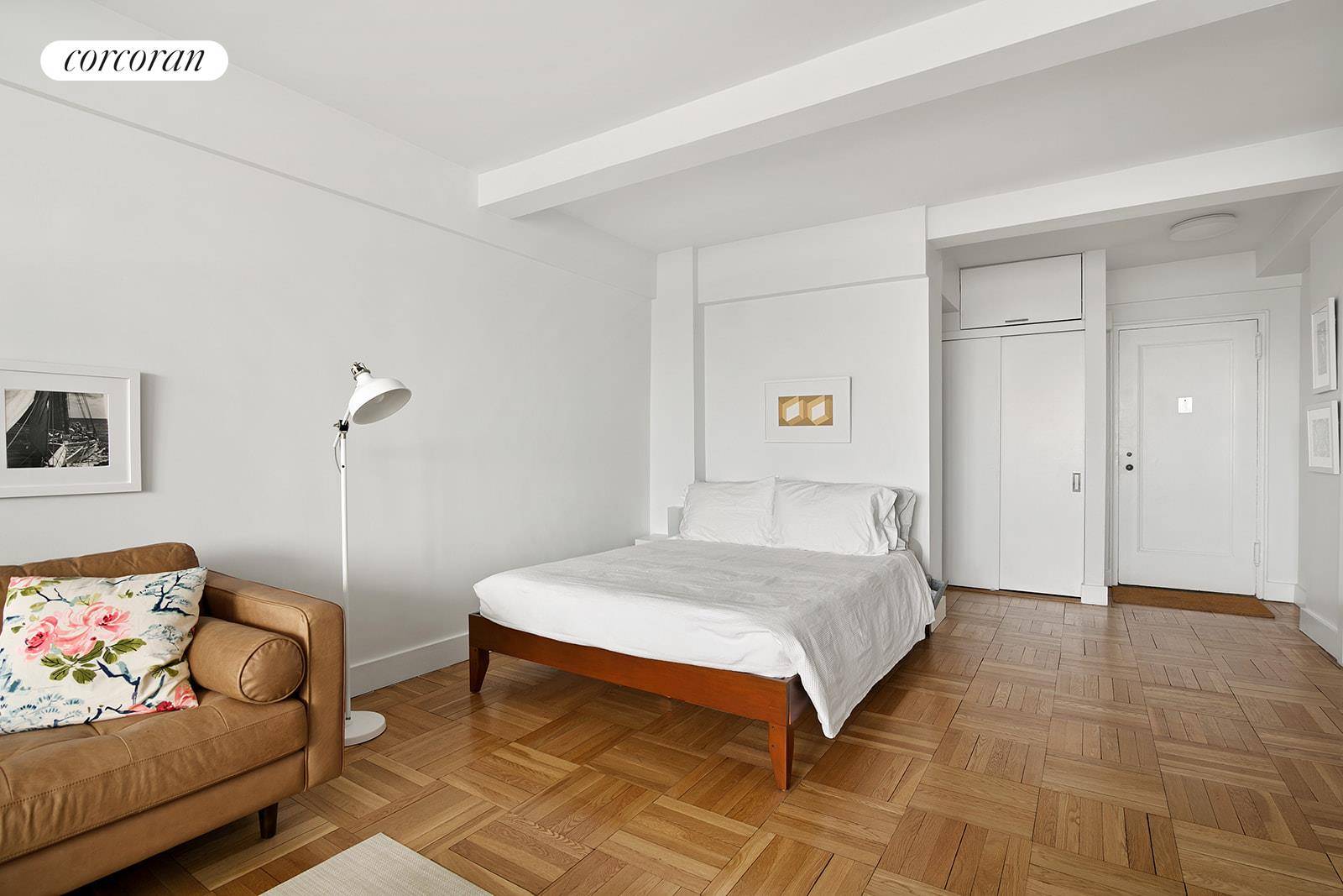 Manhattan, NY 10019,120 CENTRAL Park S #12C