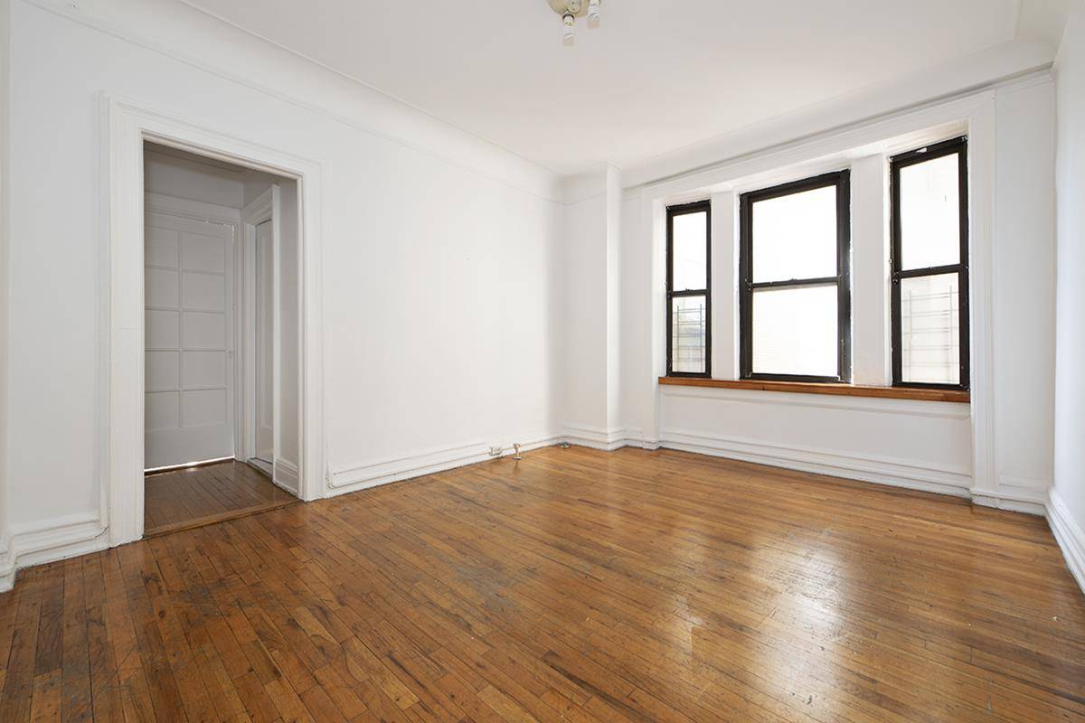 Manhattan, NY 10032,409 Edgecombe Avenue #1-D