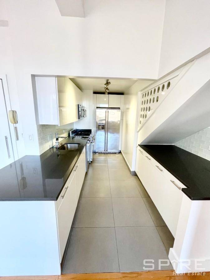 Manhattan, NY 10038,99 John Street #1501