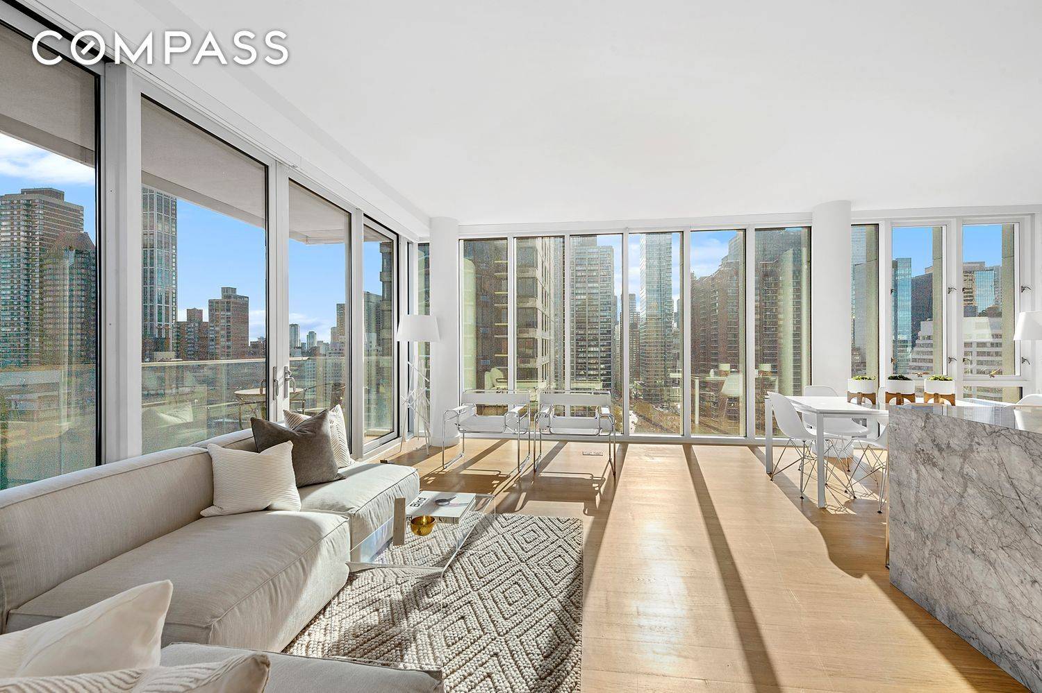 Manhattan, NY 10065,301 E 61st Street #16A
