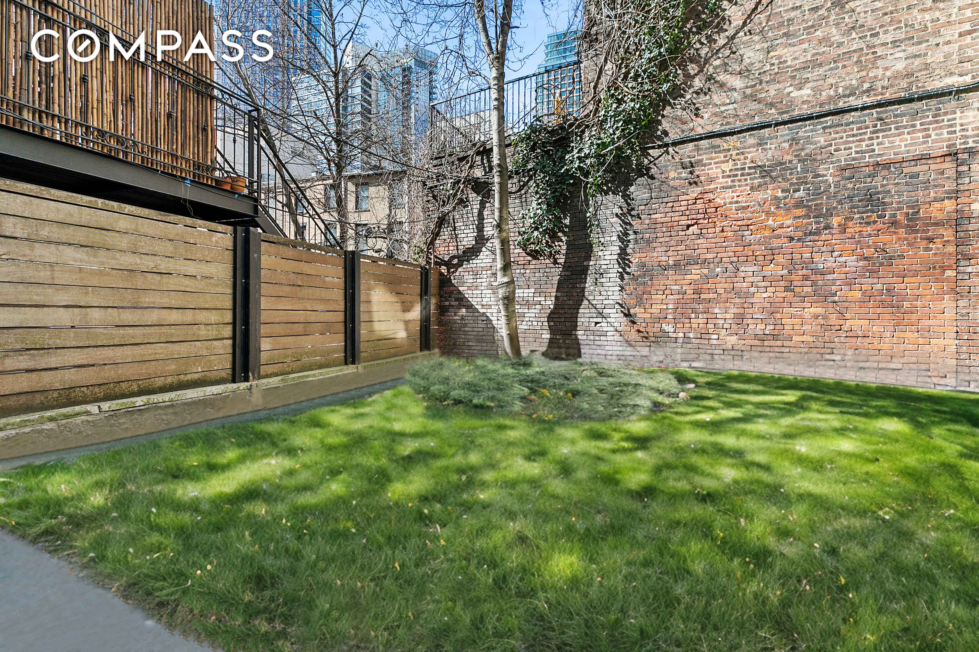 Brooklyn, NY 11217,10 Fort Greene Place