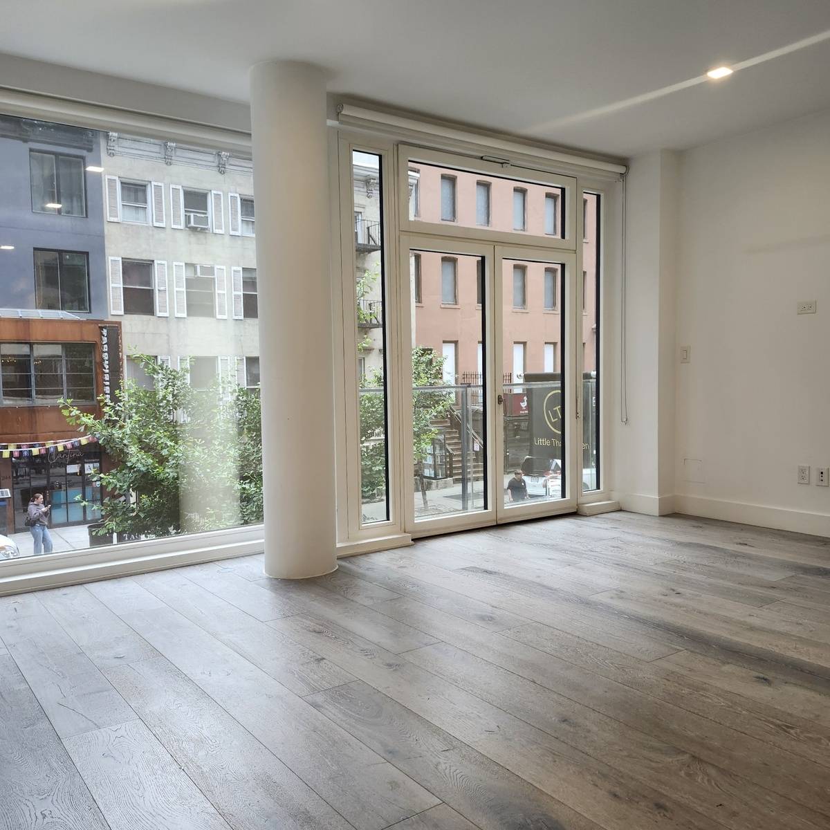 Manhattan, NY 10022,245 E 53rd Street #2