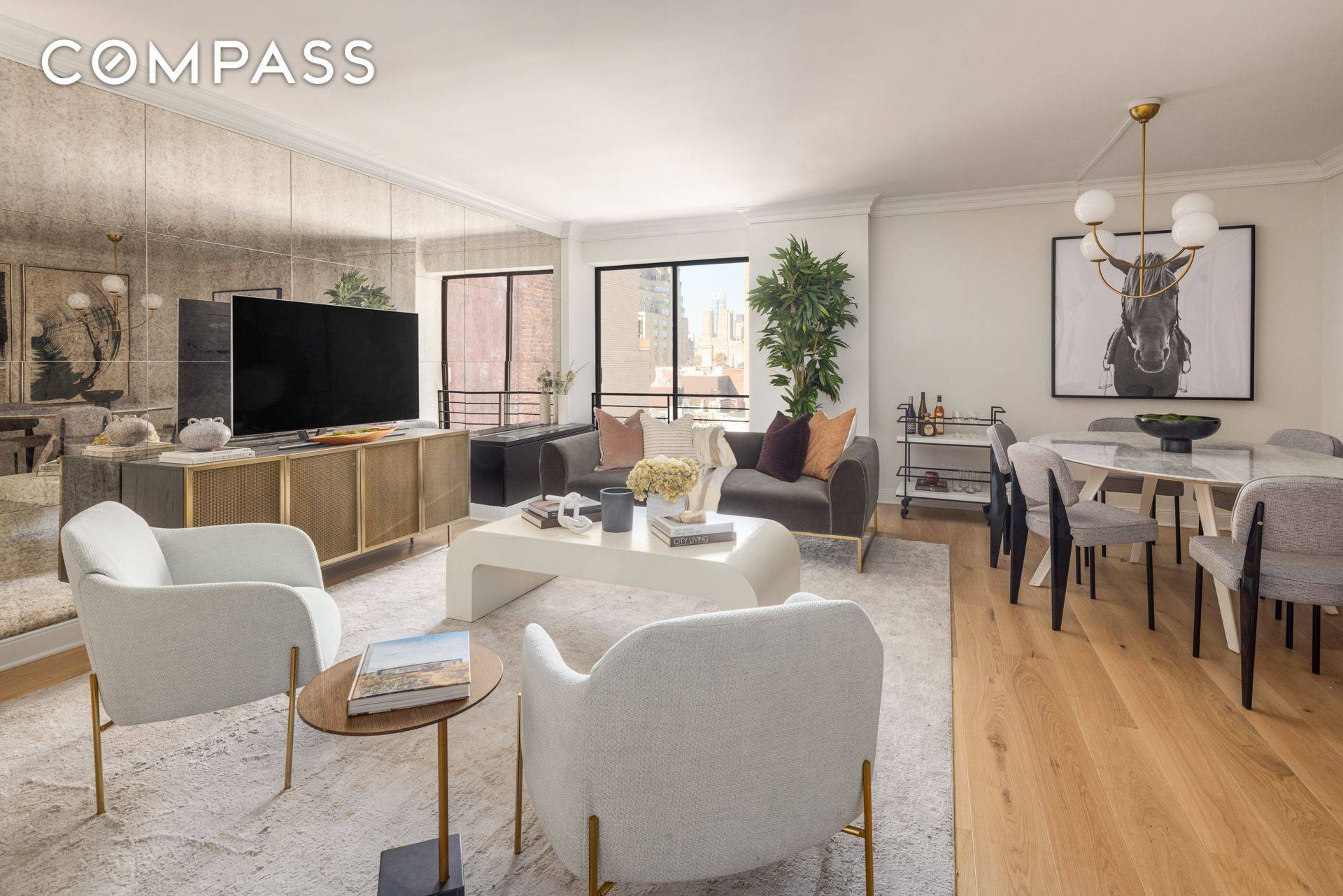 Manhattan, NY 10021,32 E 76th Street #805