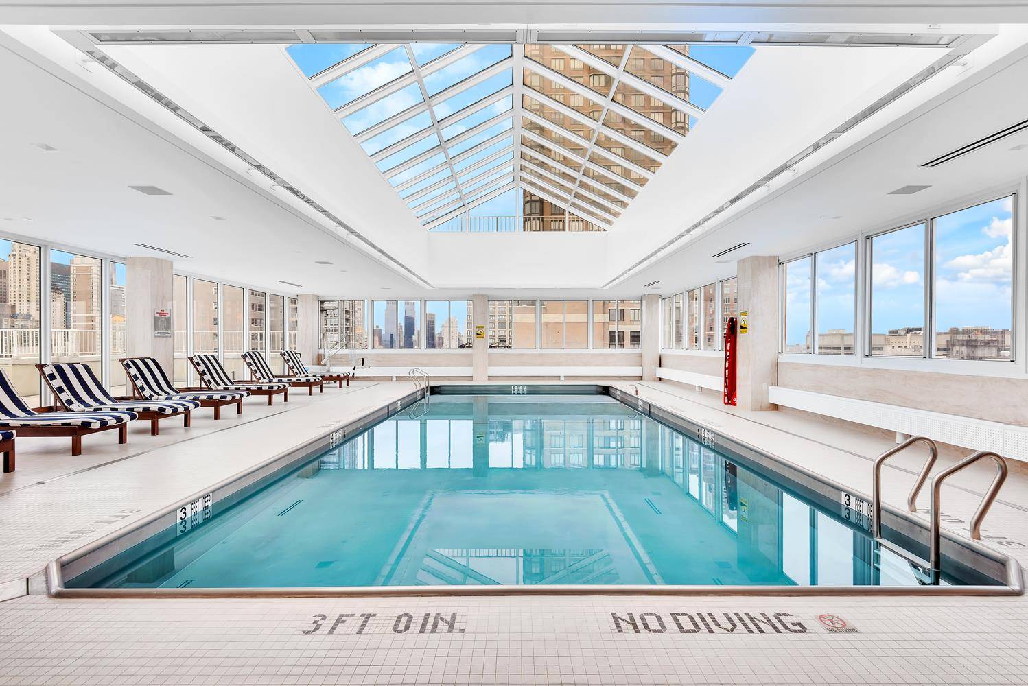 Manhattan, NY 10065,220 E 65th Street #21-LMN