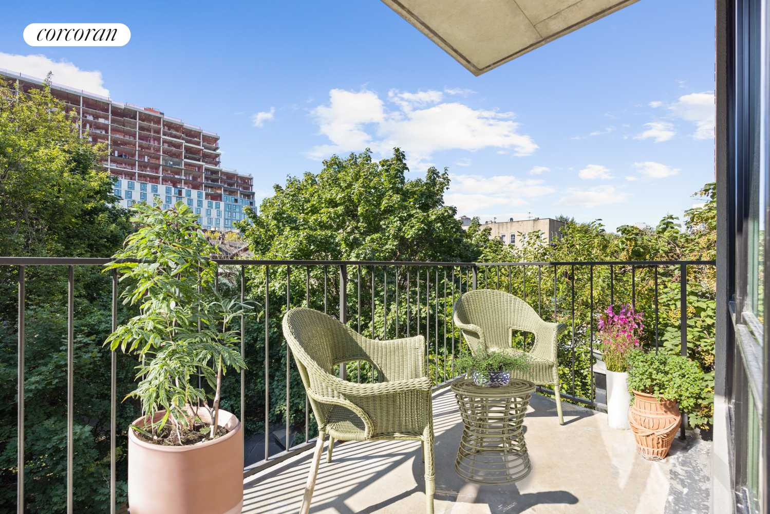 Brooklyn, NY 11238,1118 FULTON Street #5R