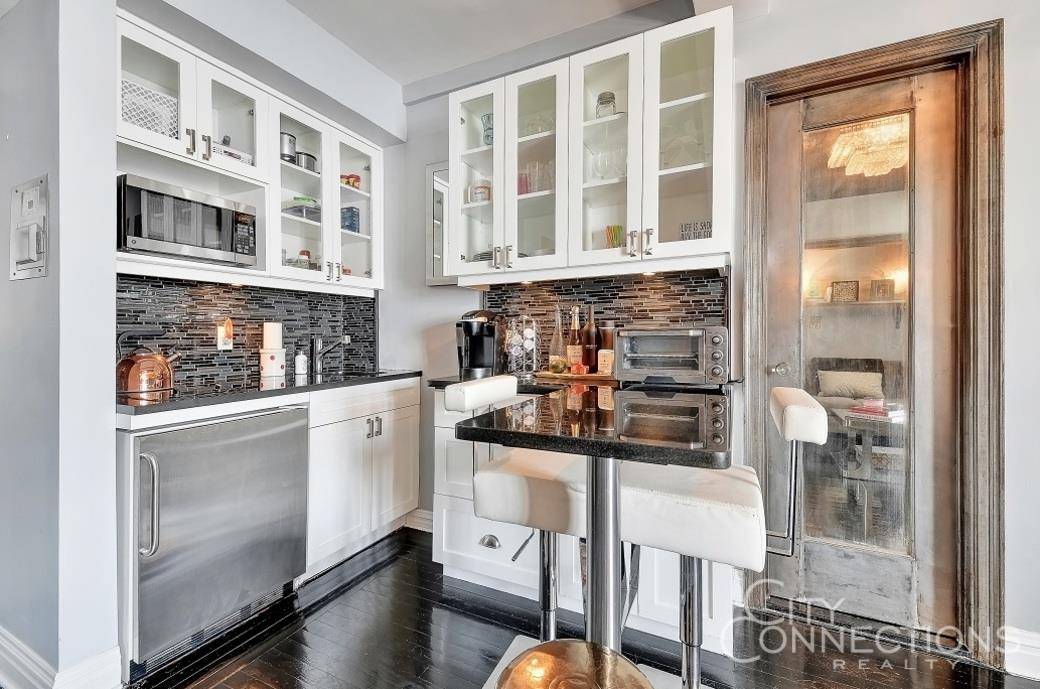 Manhattan, NY 10017,5 Tudor City Place #1135