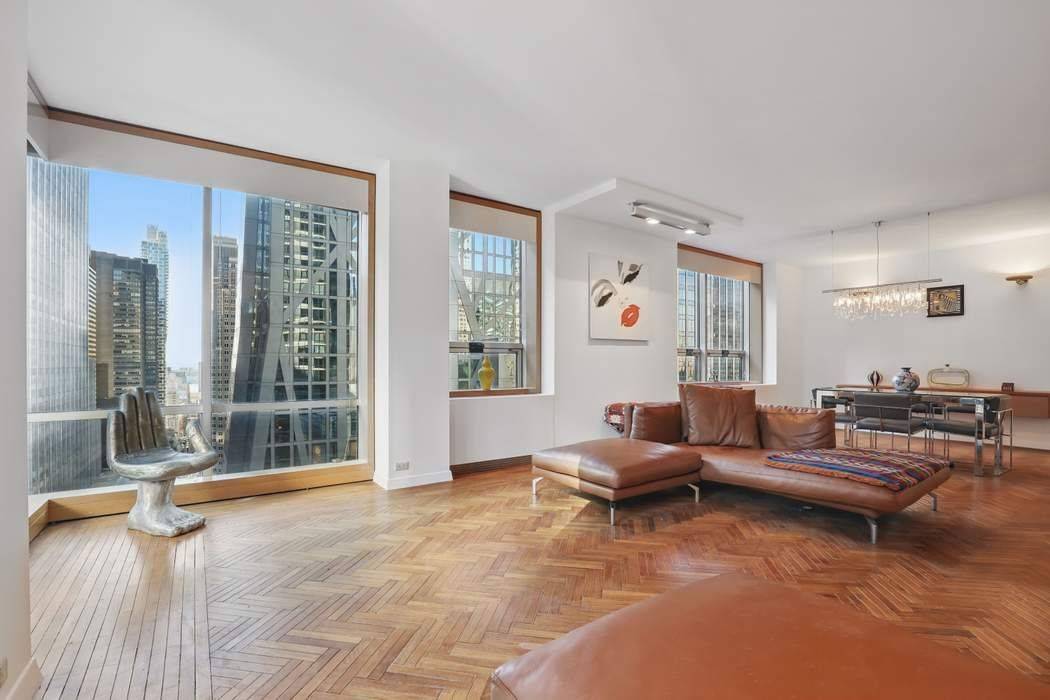 Manhattan, NY 10019,15 W 53rd Street #26D