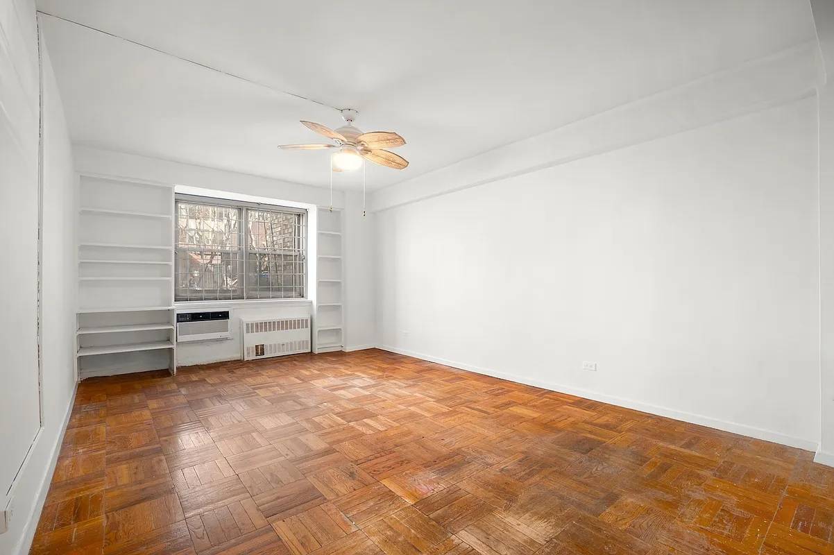 Manhattan, NY 10012,88 BLEECKER Street #LB
