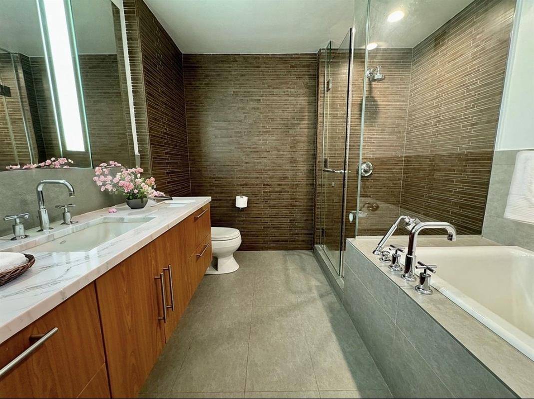 Brooklyn, NY 11201,306 Gold Street #16-A