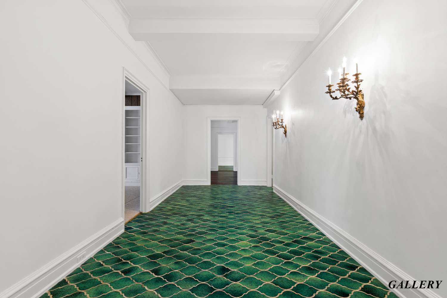 Manhattan, NY 10128,1095 PARK Avenue #9C