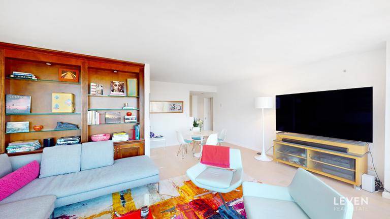 Manhattan, NY 10023,160 W 66th Street #37F