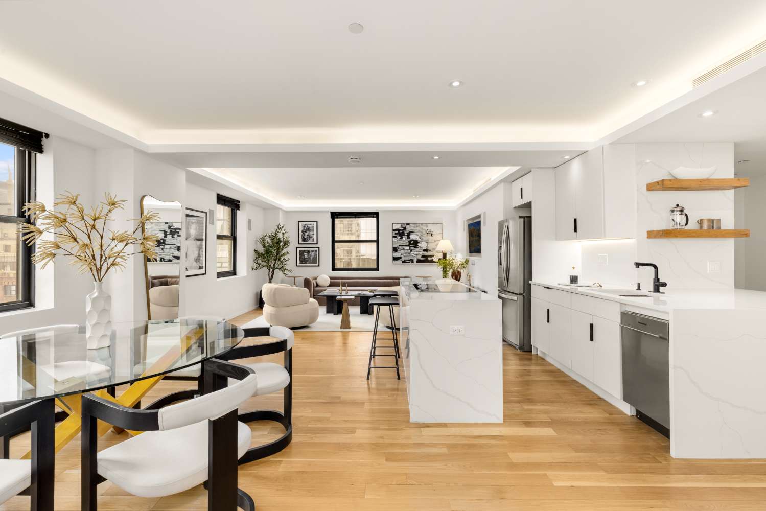 Manhattan, NY 10019,160 CENTRAL Park S #1730