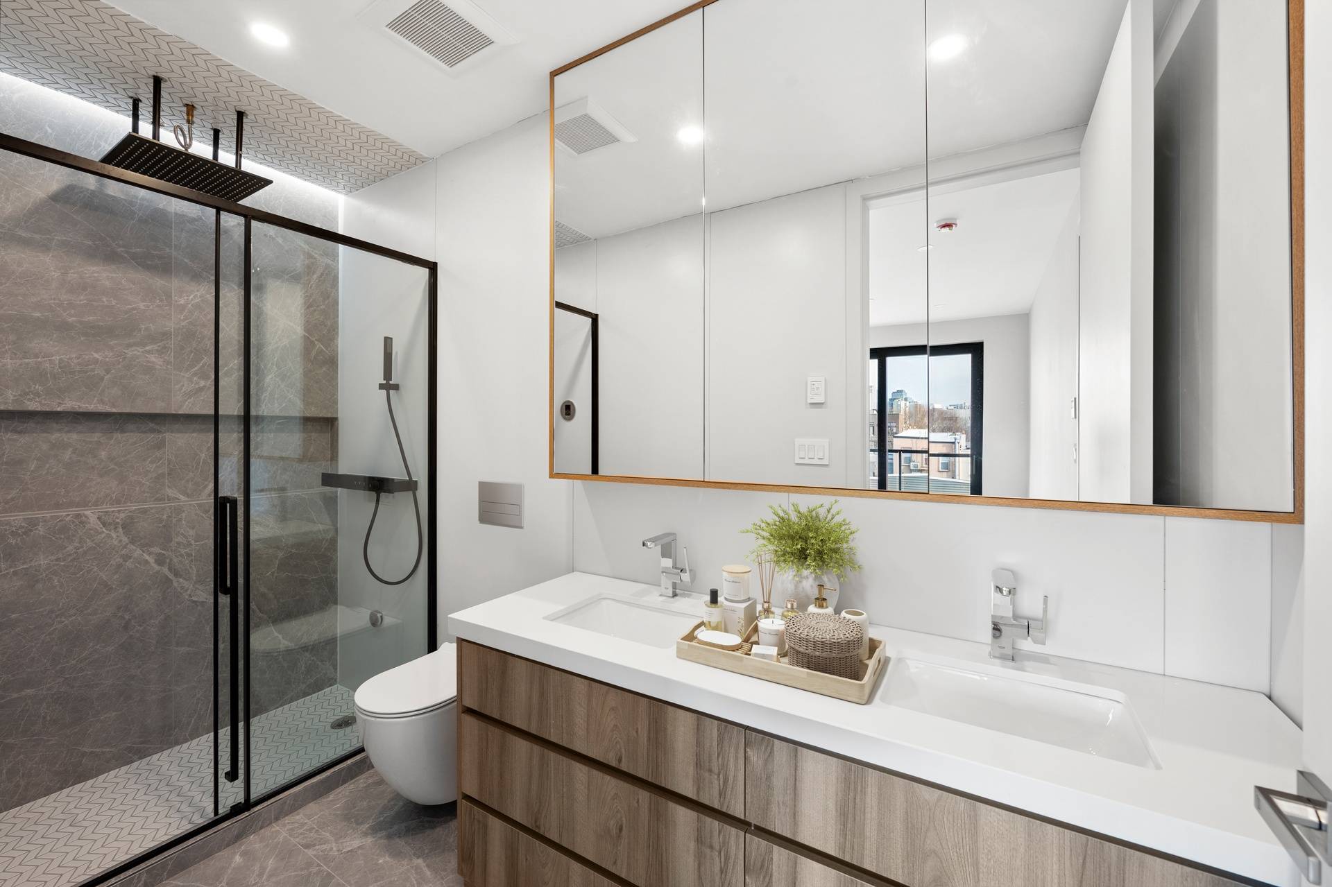 Brooklyn, NY 11222,110 Eckford Street #2